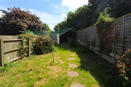 3 bedroom Semi-detached house to let in Grove Lane, Ipswich, IP4
