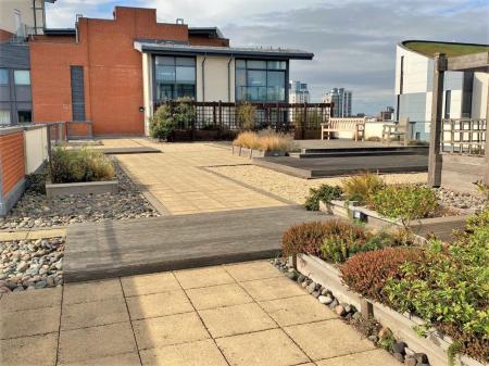 2 bedroom Flat to let in Coprolite Street, Waterfront, Ipswich, IP3