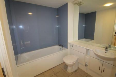 2 bedroom Flat to let in Coprolite Street, Waterfront, Ipswich, IP3