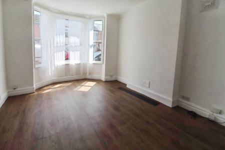 3 bedroom Semi-detached house for sale in Faraday Road, Ipswich, IP4