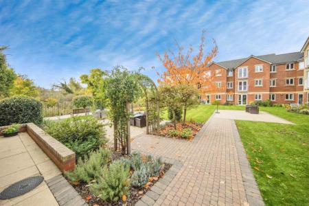 1 bedroom Flat for sale in Handford Road, Ipswich, IP1