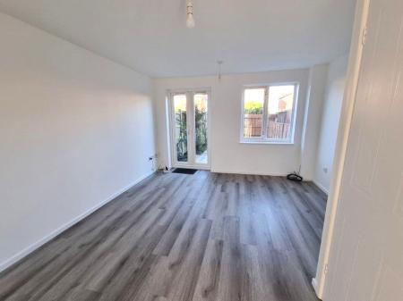 2 bedroom Terraced House to let in Bishop Mews, Pinewood, IP8