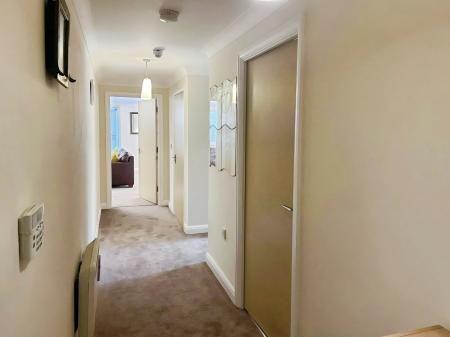 2 bedroom Flat to let in Yeoman Close, Ipswich, IP1