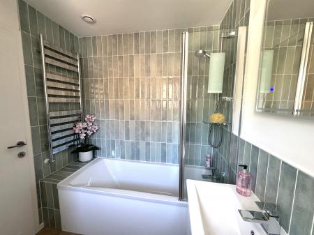 1 bedroom Terraced House to let in Yew Tree Rise, Pinewood, IP8