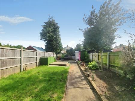 3 bedroom Semi-detached house for sale in Avondale Road, Ipswich, IP3