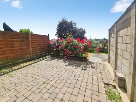 3 bedroom Semi-detached house for sale in Kempton Road, Ipswich, IP1
