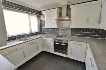 3 bedroom Semi-detached house for sale in Kempton Road, Ipswich, IP1