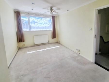 3 bedroom Semi-detached house for sale in Kempton Road, Ipswich, IP1