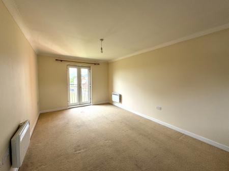 2 bedroom Flat to let in Provan Court, IP3, Ipswich, IP3