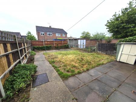 2 bedroom Semi-detached house to let in Roxburgh Road, Ipswich, IP4