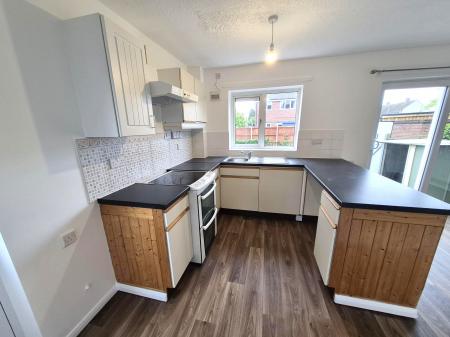 2 bedroom Semi-detached house to let in Roxburgh Road, Ipswich, IP4