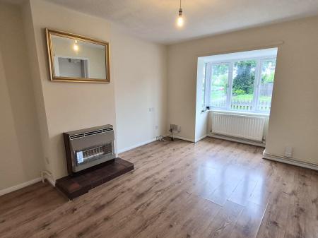 2 bedroom Semi-detached house to let in Roxburgh Road, Ipswich, IP4