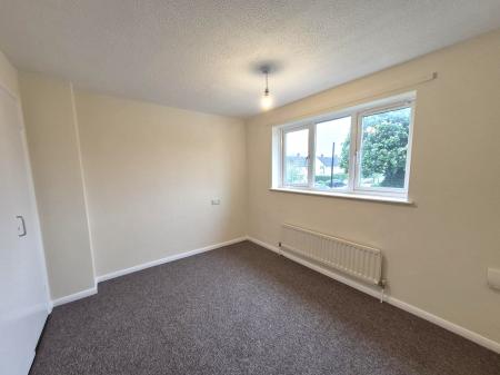 2 bedroom Semi-detached house to let in Roxburgh Road, Ipswich, IP4