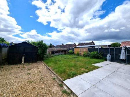 2 bedroom Bungalow to let in Humber Doucy Lane, Ipswich, IP4