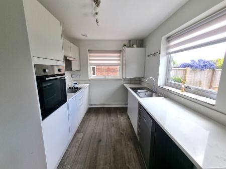 2 bedroom Bungalow to let in Humber Doucy Lane, Ipswich, IP4