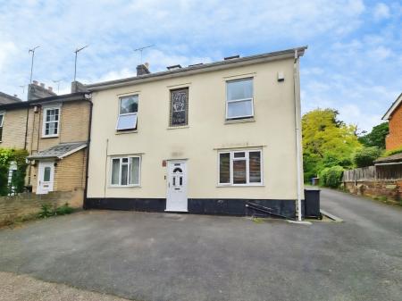 4 bedroom Semi-detached house for sale in Spring Road, Ipswich, IP4