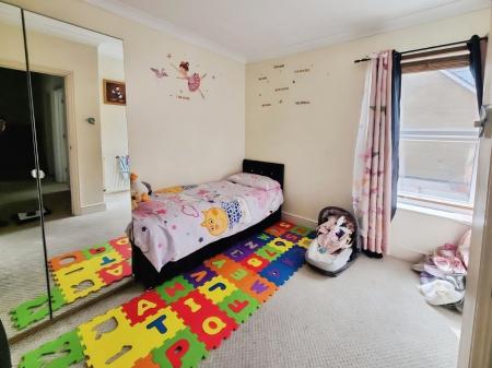 4 bedroom Semi-detached house for sale in Spring Road, Ipswich, IP4