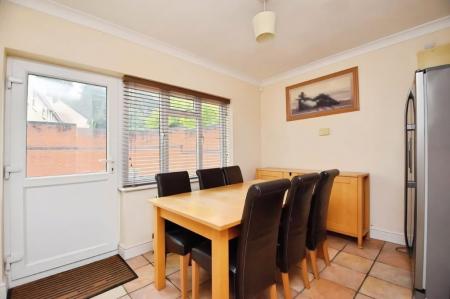 4 bedroom Semi-detached house for sale in Spring Road, Ipswich, IP4