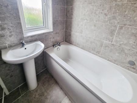 3 bedroom Semi-detached house for sale in Spenser Road, Ipswich, IP1