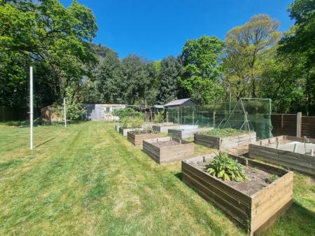 4 bedroom Semi-detached house for sale in Foxhall Road, Ipswich, IP4