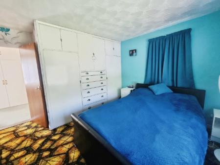 4 bedroom Semi-detached house for sale in Foxhall Road, Ipswich, IP4