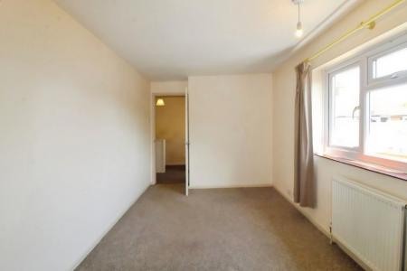 3 bedroom Terraced House for sale in Goldcrest Road, Ipswich, IP2