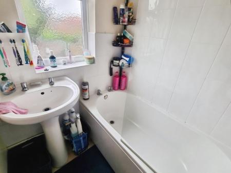 3 bedroom Terraced House for sale in Goldcrest Road, Ipswich, IP2