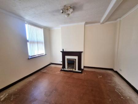 1 bedroom Maisonette for sale in Wallace Road, Ipswich, IP1