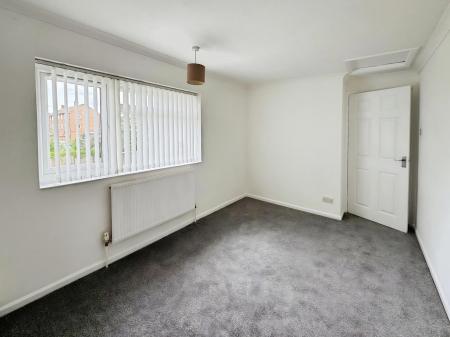 3 bedroom Terraced House to let in Sheldrake Drive, Ipswich, IP2