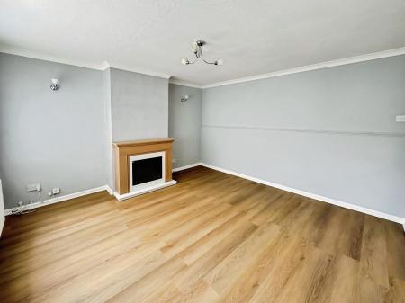 3 bedroom Terraced House to let in Sheldrake Drive, Ipswich, IP2
