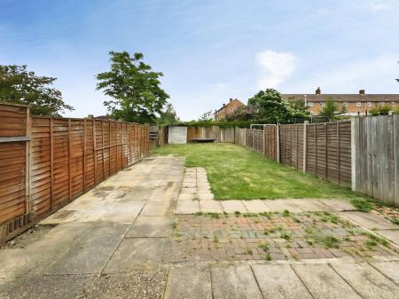 3 bedroom Terraced House to let in Sheldrake Drive, Ipswich, IP2