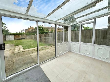 3 bedroom Terraced House to let in Sheldrake Drive, Ipswich, IP2