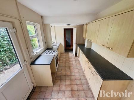 2 bedroom Semi-detached house for sale in Wellesley Road, Ipswich, IP4
