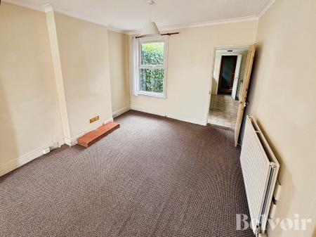 2 bedroom Semi-detached house for sale in Wellesley Road, Ipswich, IP4