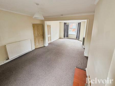 2 bedroom Semi-detached house for sale in Wellesley Road, Ipswich, IP4