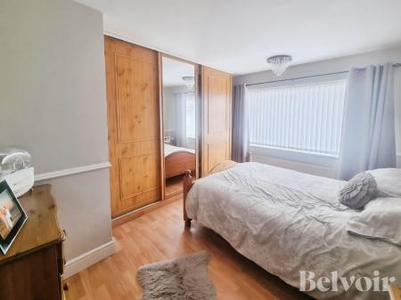 4 bedroom Terraced House for sale in Pearcroft Road, Ipswich, IP1