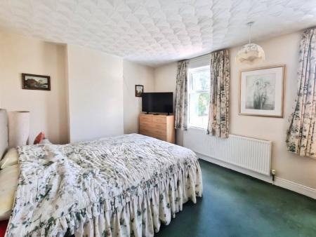 3 bedroom Semi-detached house for sale in Kirby Street, Ipswich, IP4