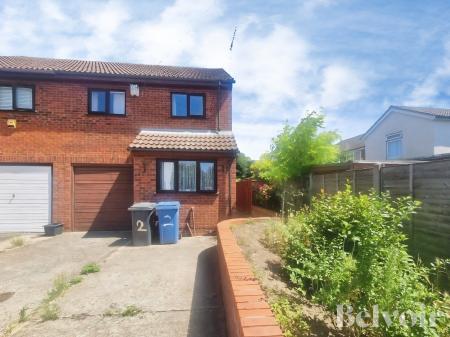 4 bedroom Semi-detached house for sale in Kirby Street, Ipswich, IP4