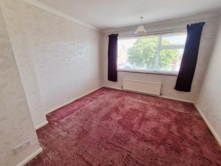 3 bedroom Semi-detached house for sale in Fircroft Road, Ipswich, IP1