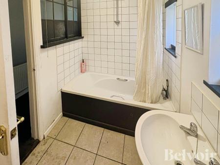 4 bedroom Terraced House for sale in Broom Hill Road, Ipswich, IP1