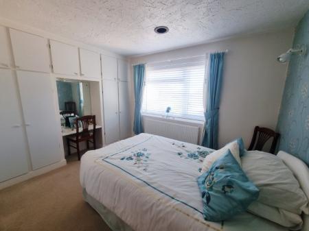 3 bedroom Semi-detached house for sale in Preston Drive, Ipswich, IP1