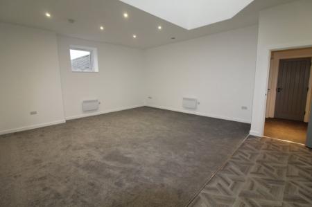 1 bedroom Flat to let in Tower Ramparts, Ipswich, IP1