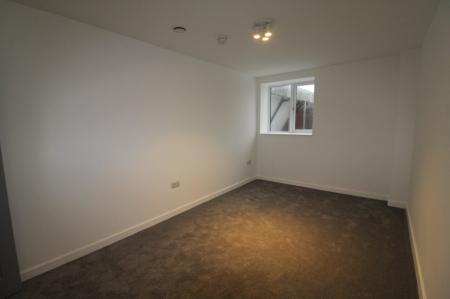 1 bedroom Flat to let in Tower Ramparts, Ipswich, IP1