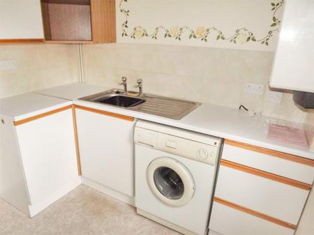 2 bedroom Terraced House to let in Rosehill Crescent, Ipswich, IP3