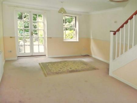 2 bedroom Terraced House to let in Rosehill Crescent, Ipswich, IP3