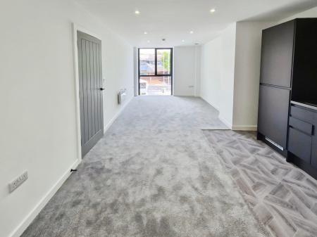 2 bedroom Flat to let in Tower Ramparts, Ipswich, IP1