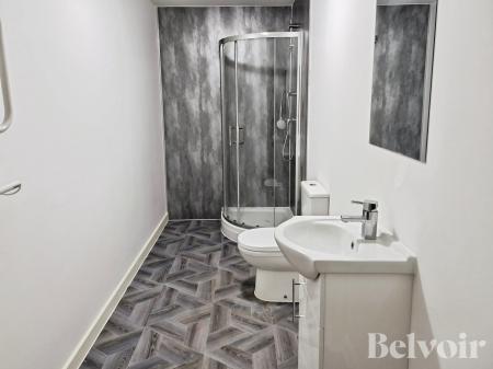 2 bedroom Flat to let in Tower Ramparts, Ipswich, IP1