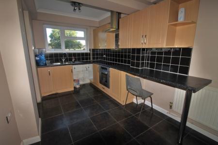 2 bedroom Terraced House to let in Mildmay Road, Ipswich, IP3