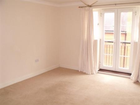 2 bedroom Flat to let in Demoiselle Crescent, Ravenswood, Ipswich, IP3