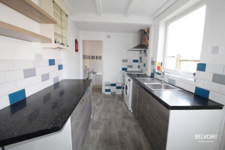 3 bedroom Semi-detached house to let in Wellesley Road, Ipswich, IP4